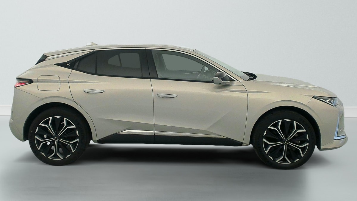 DS DS4 - Image 8