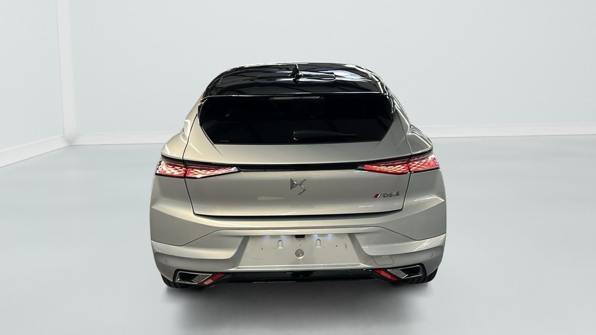 DS DS4 PURETECH 130 EAT8 PERFORMANCE LINE