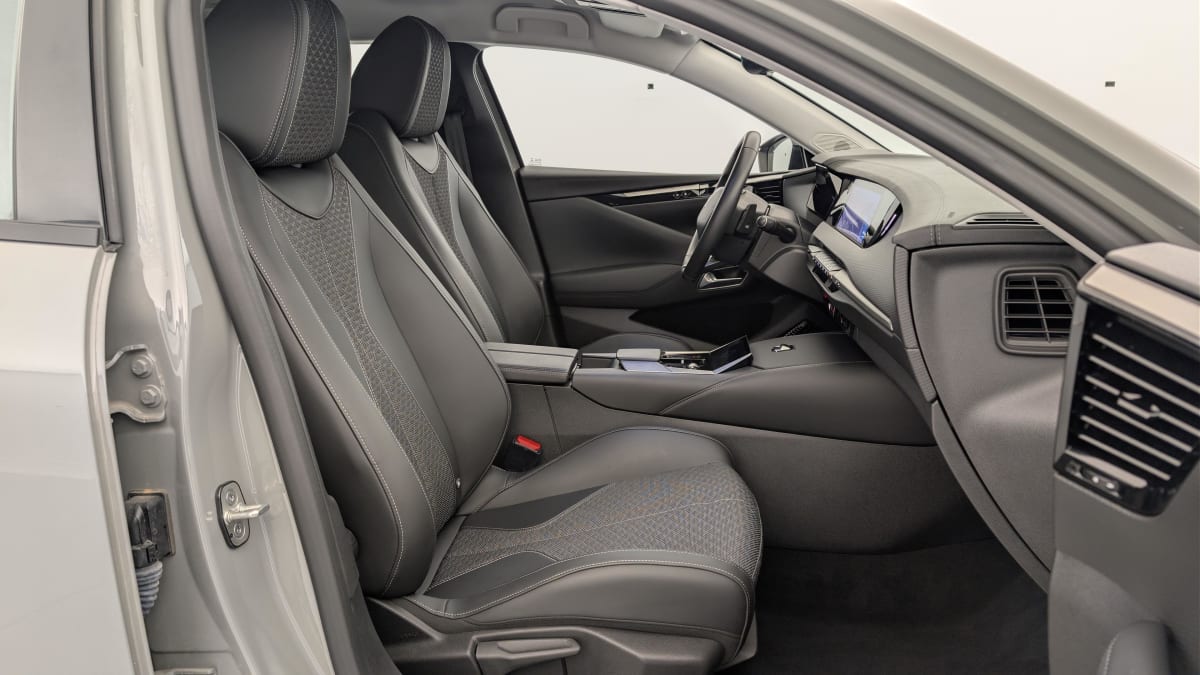 DS DS4 HYBRIDE E-TENSE 225 EAT8 CROSS TROCADERO