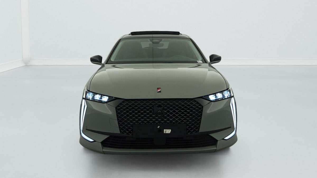 DS DS4 PURETECH 130 EAT8 PERFORMANCE LINE+