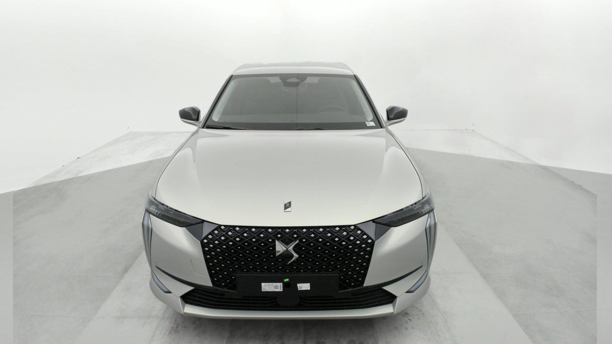 DS DS4 HYBRIDE 136 E-DCT6 PALLAS