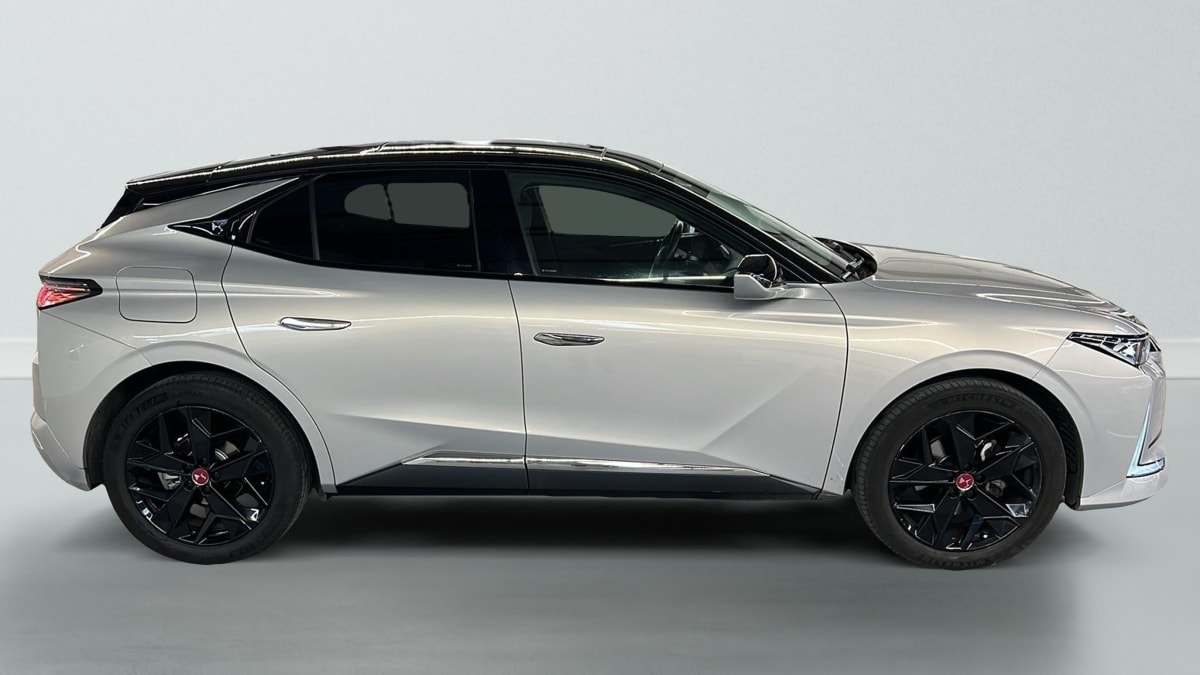 DS DS4 PURETECH 130 EAT8 PERFORMANCE LINE