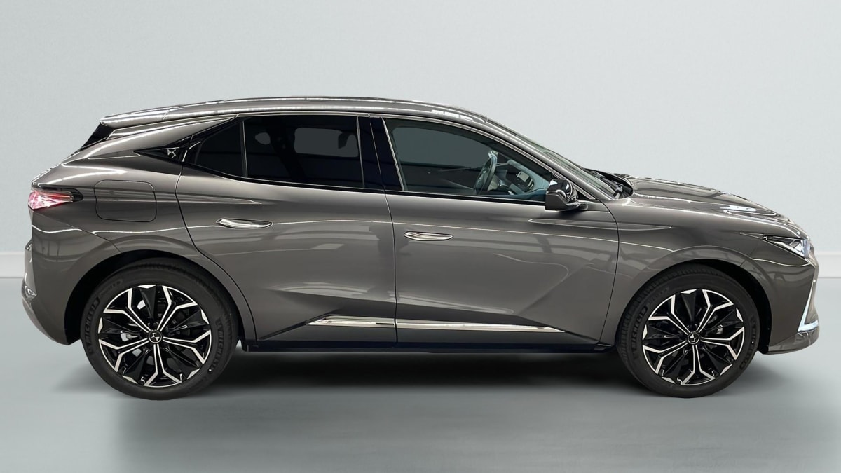 DS DS4 - Image 8