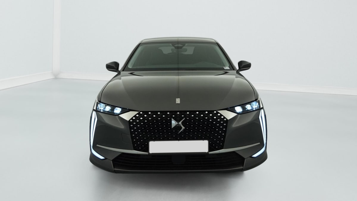 DS DS4 - Image 2