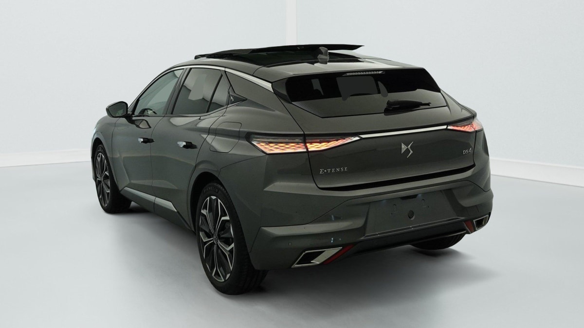 DS DS4 HYBRIDE E-TENSE 225 EAT8 RIVOLI