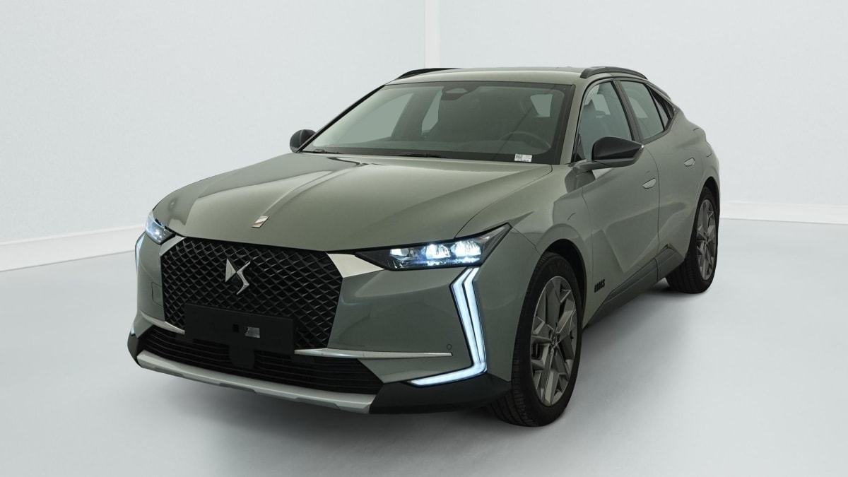 DS DS4 HYBRIDE E-TENSE 225 EAT8 CROSS TROCADERO