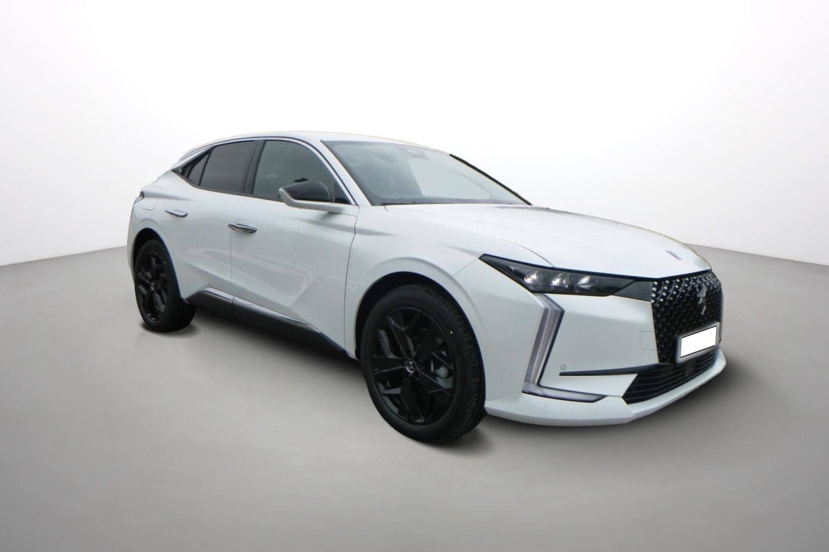DS DS4 HYBRIDE 136 E-DCT6 PALLAS