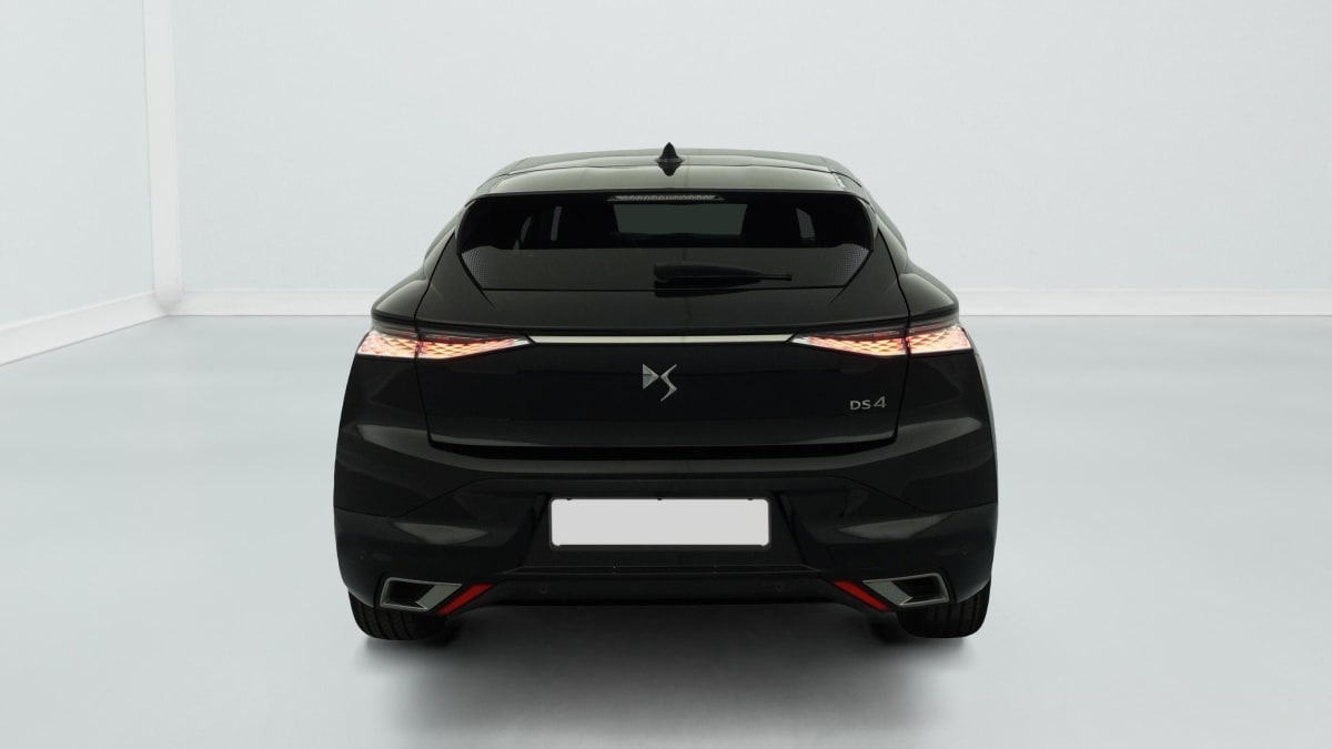 DS DS4 PURETECH 130 EAT8 RIVOLI