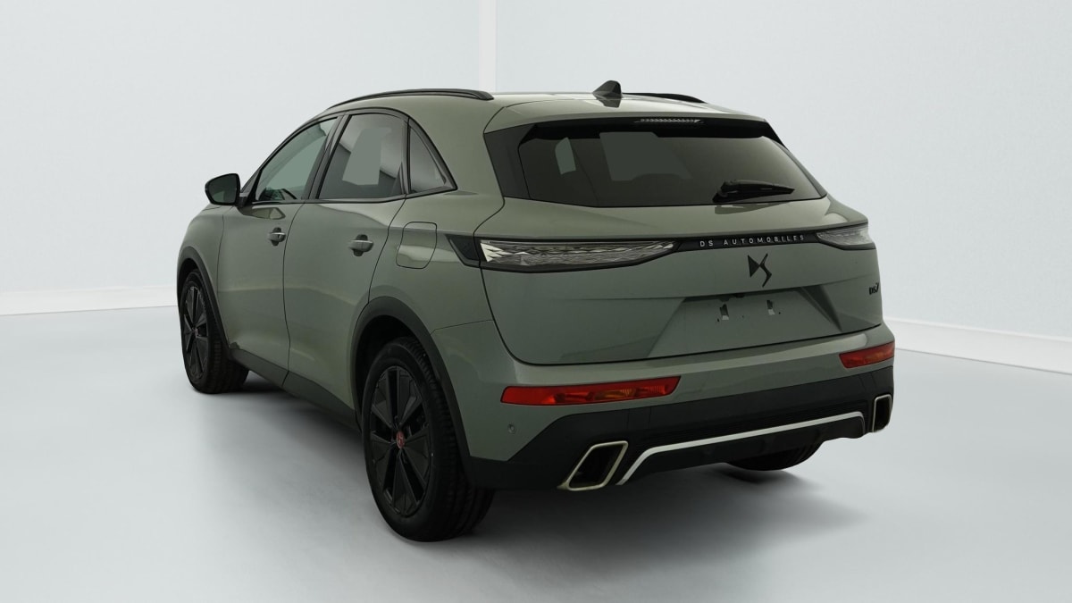 DS DS7 HYBRIDE RECHARGEABLE E-TENSE 300 EAT8 4X4 PERFORMANCE LINE +