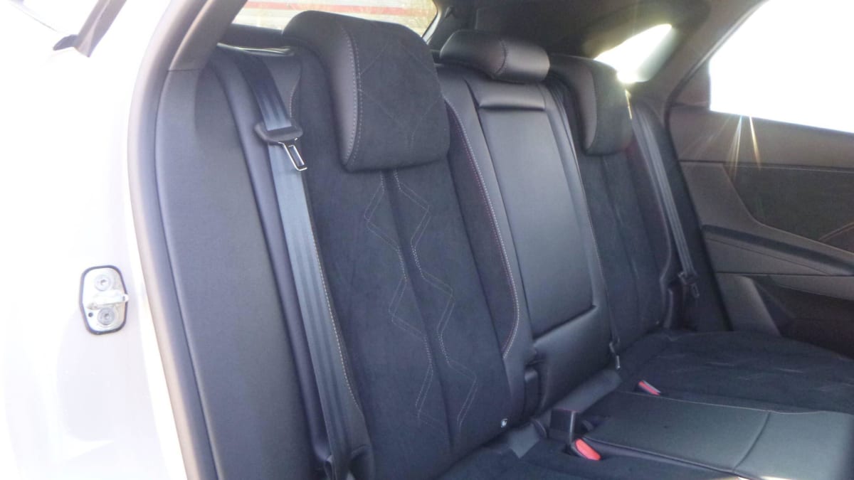 DS DS7 BLUEHDI 130 EAT8 PALLAS