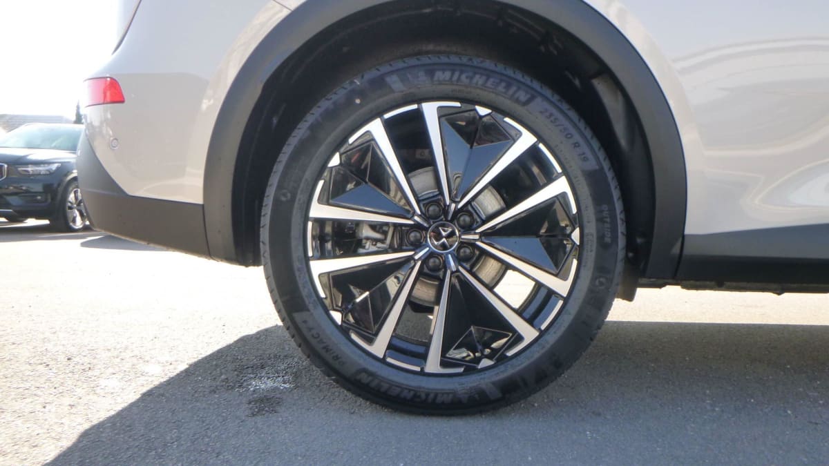 DS DS7 BLUEHDI 130 EAT8 PALLAS