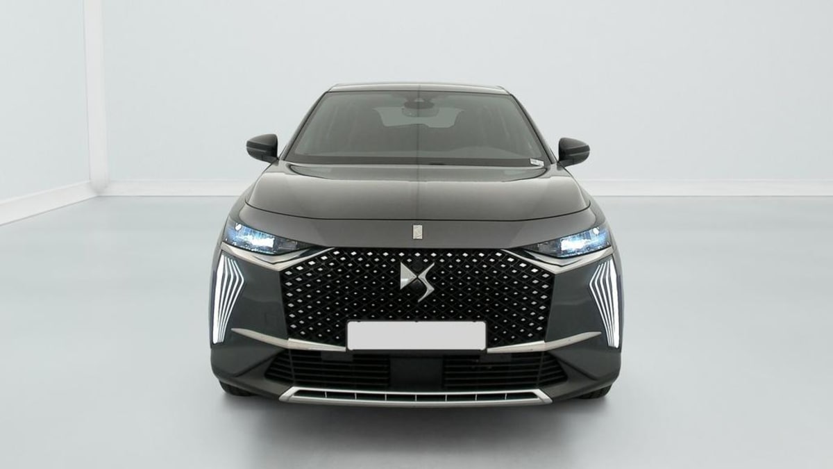 DS DS7 - Image 2