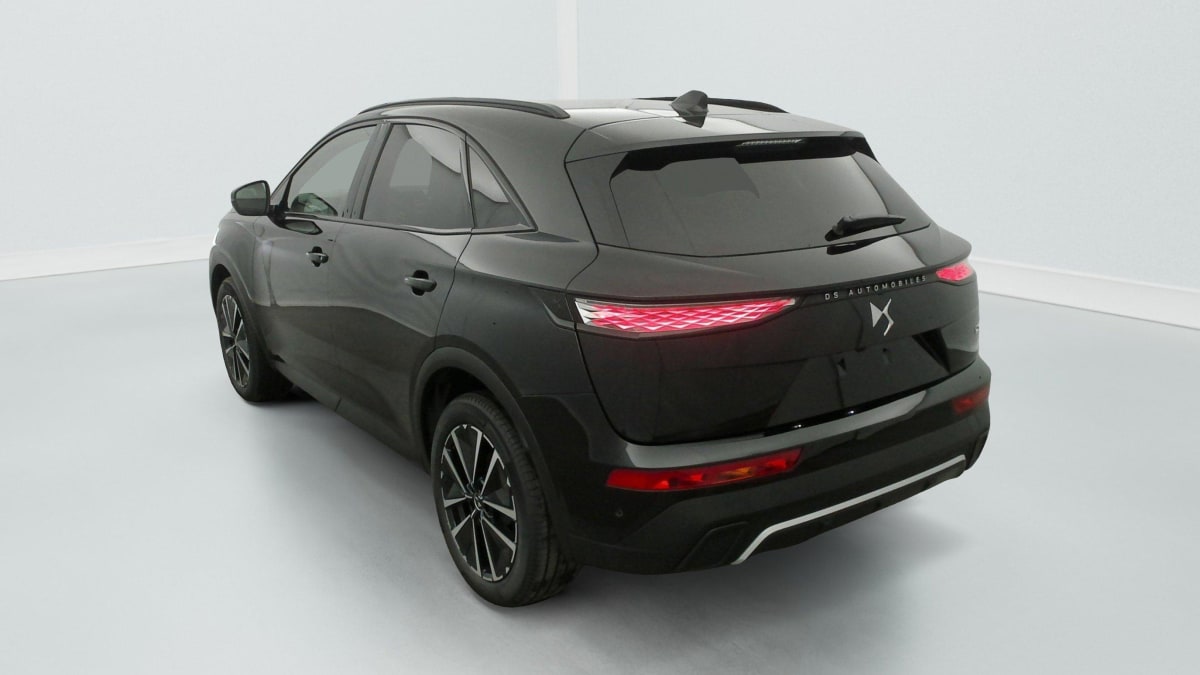 DS DS7 BLUEHDI 130 EAT8 PALLAS