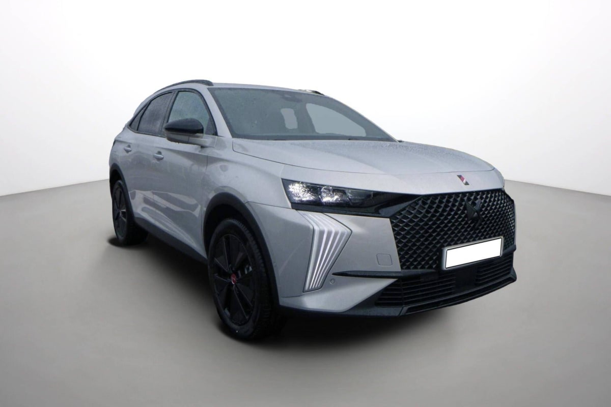 DS DS7 - BLUEHDI 130 EAT8 PERFORMANCE LINE