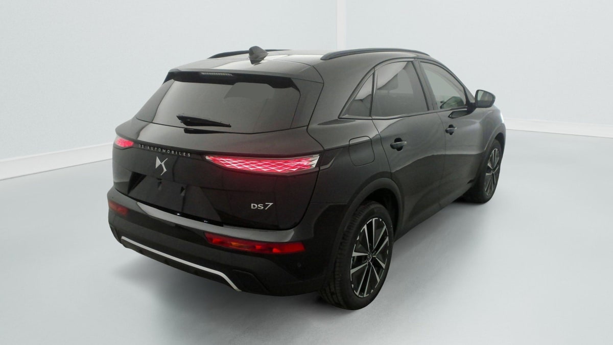 DS DS7 BLUEHDI 130 EAT8 PALLAS