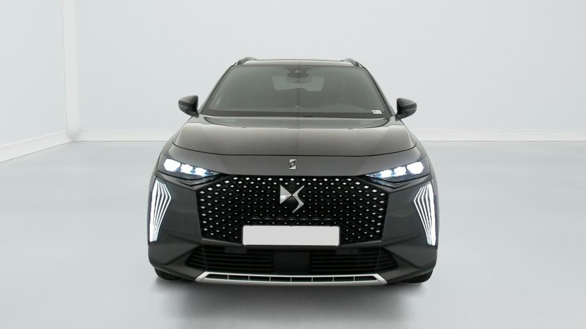 DS DS7 - Image 2