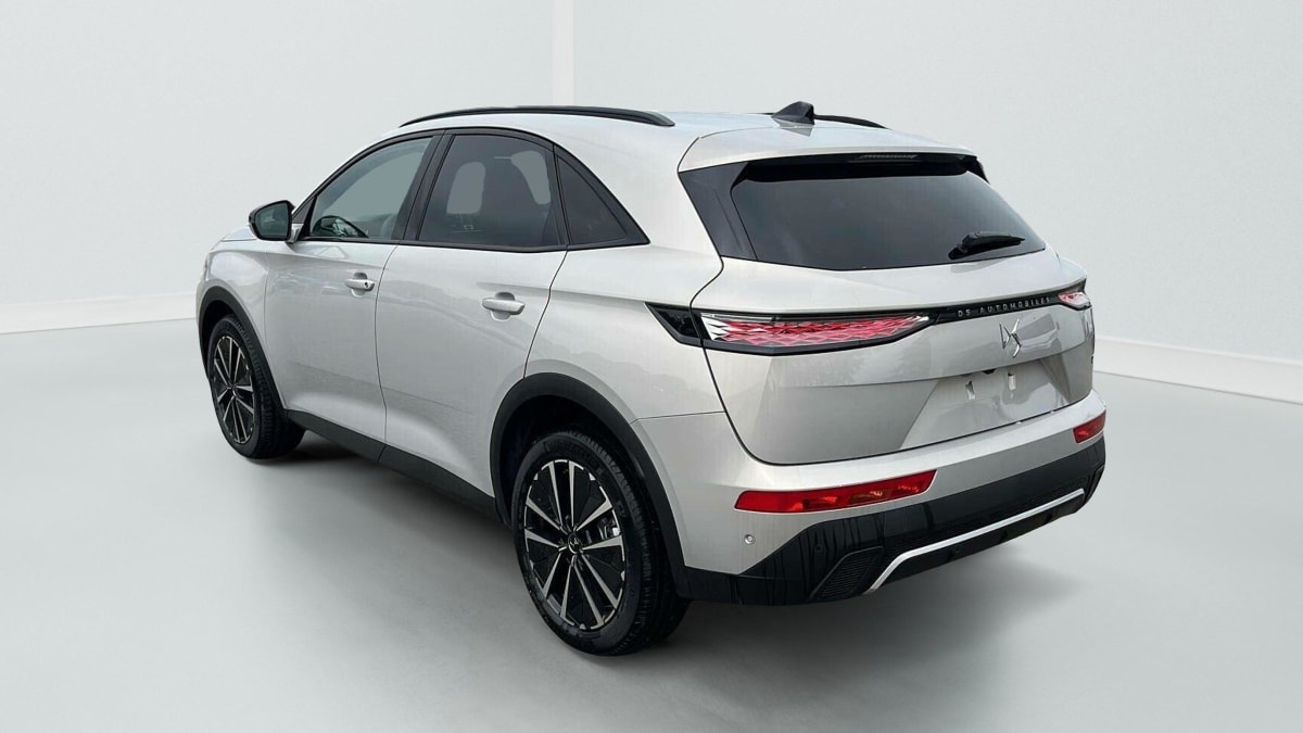 DS DS7 BLUEHDI 130 EAT8 PALLAS