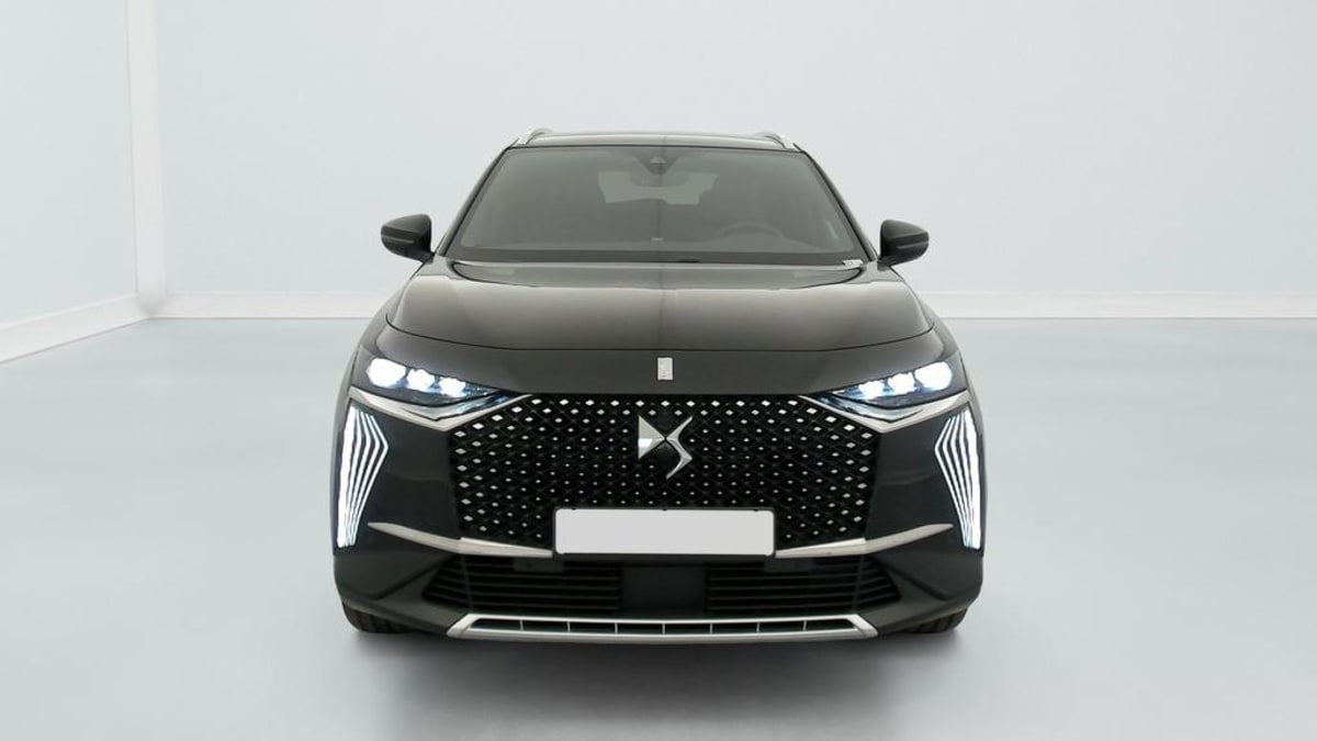 DS DS7 - Image 2