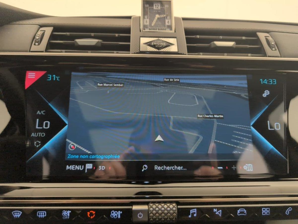DS DS7 Crossback - Image 18