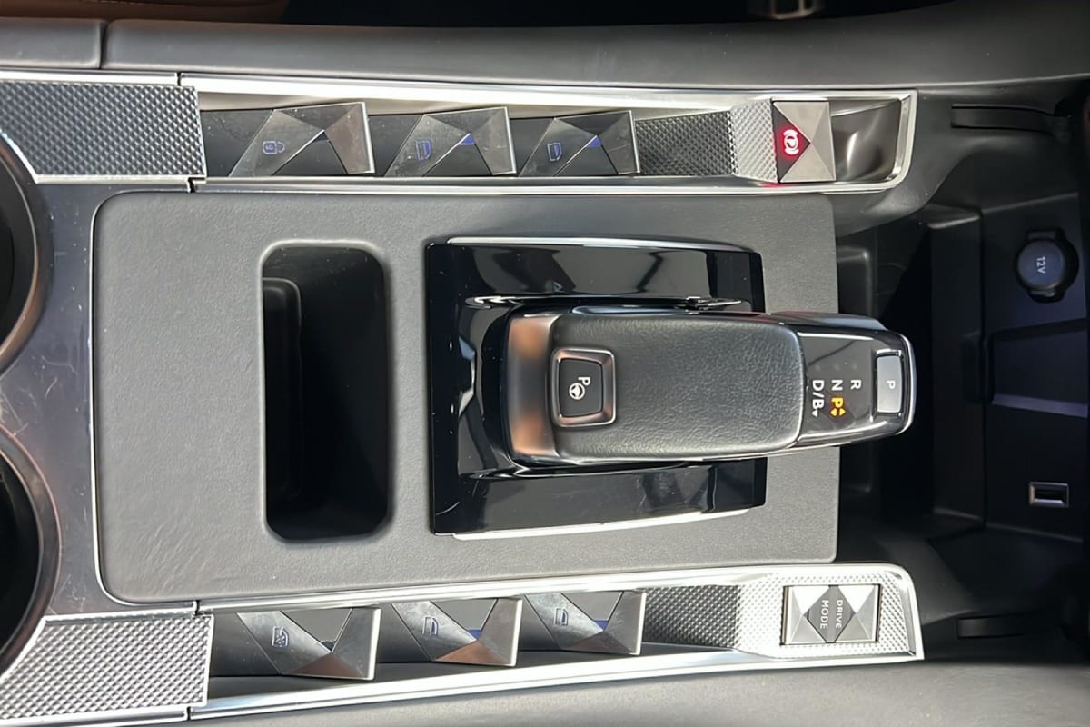 DS DS7 Crossback - Image 16