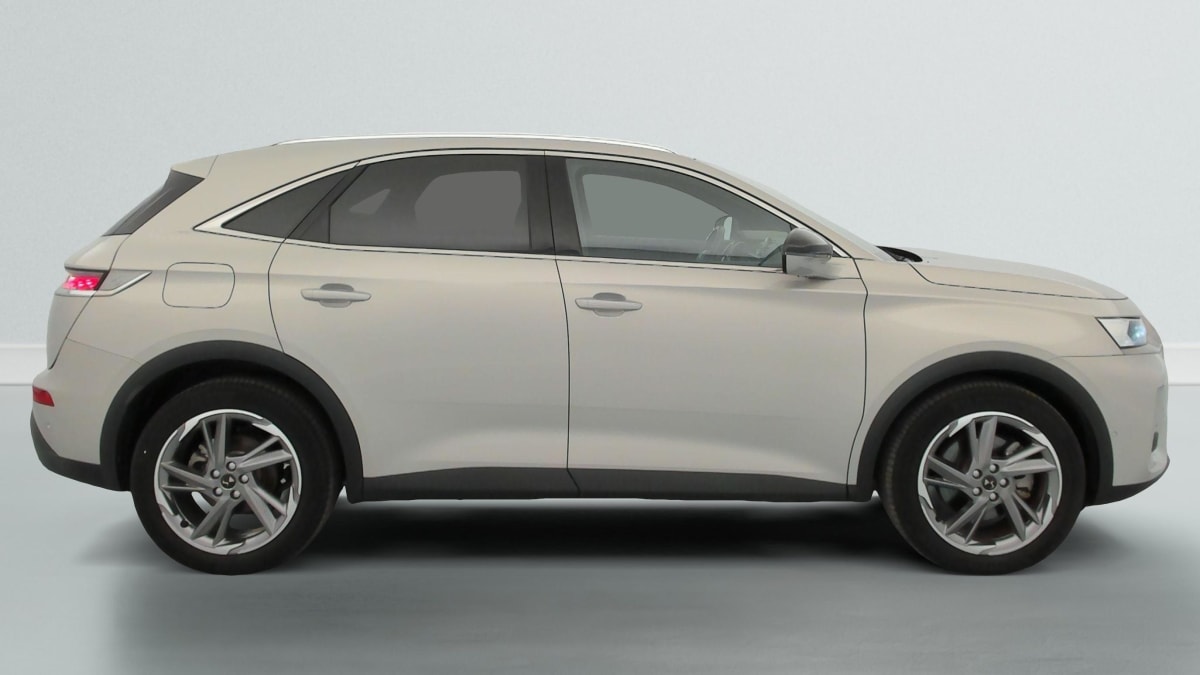DS DS7 Crossback - Image 8