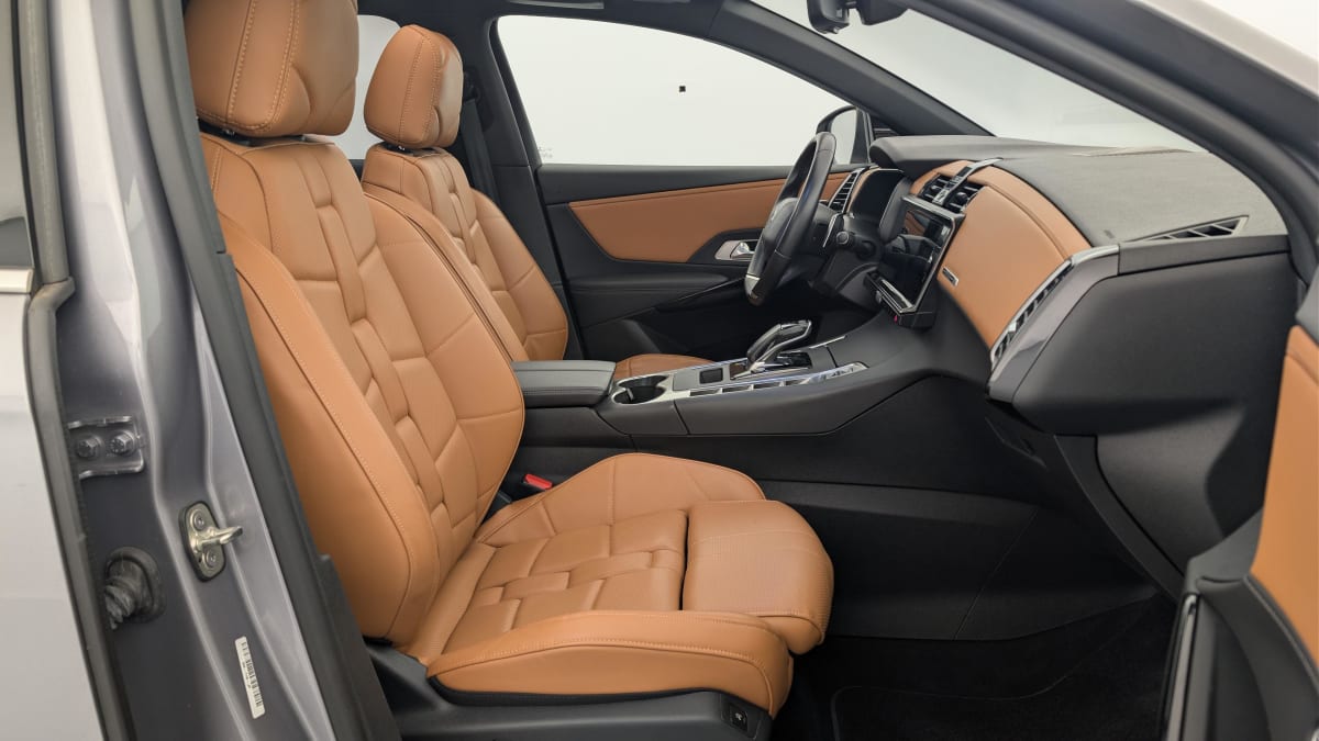 DS DS7 CROSSBACK HYBRIDE E-TENSE 300 EAT8 4X4 RIVOLI