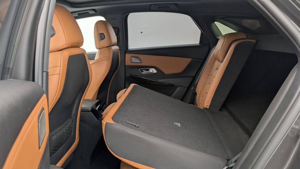 DS DS7 Crossback - Image 12