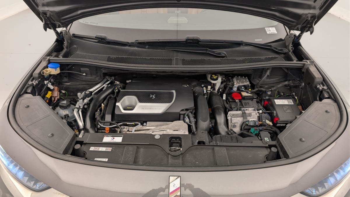 DS DS7 Crossback - Image 25