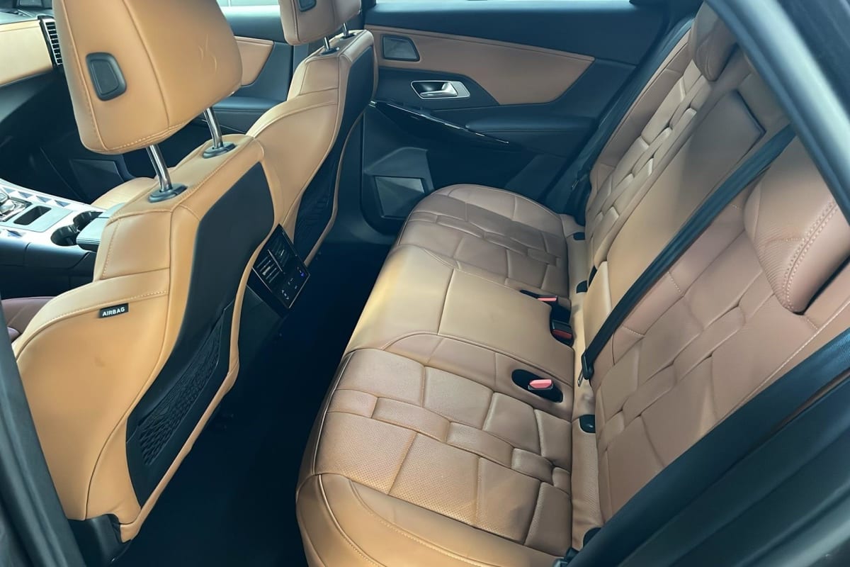 DS DS7 Crossback - Image 10