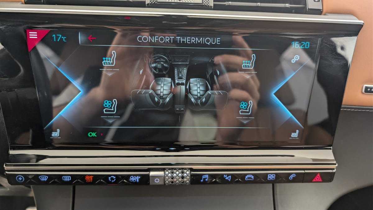 DS DS7 Crossback - Image 18