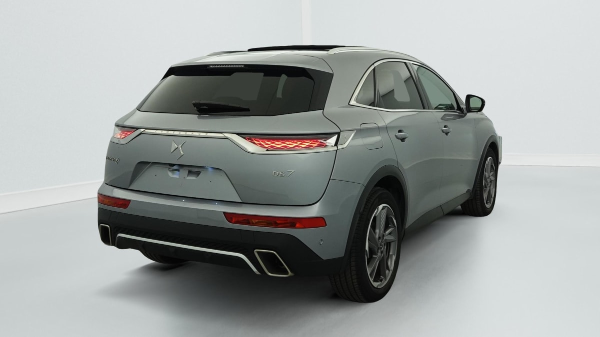 DS DS7 CROSSBACK HYBRIDE E-TENSE 300 EAT8 4X4 RIVOLI