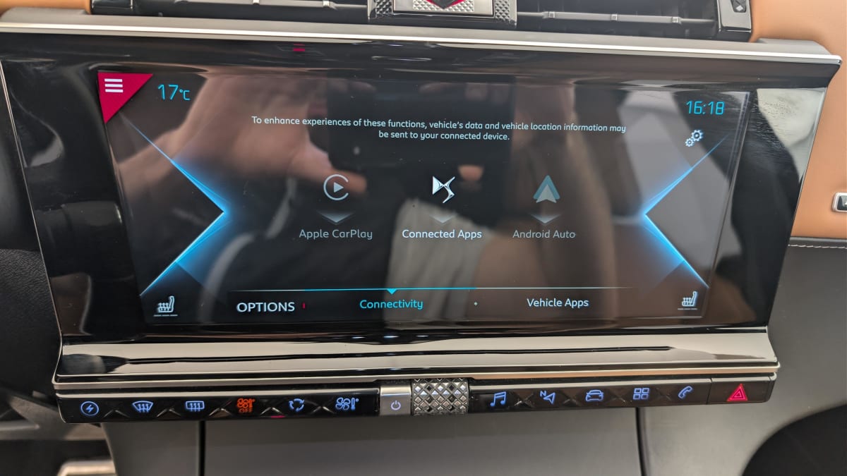 DS DS7 Crossback - Image 17