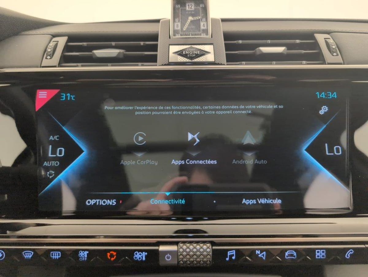 DS DS7 Crossback - Image 19