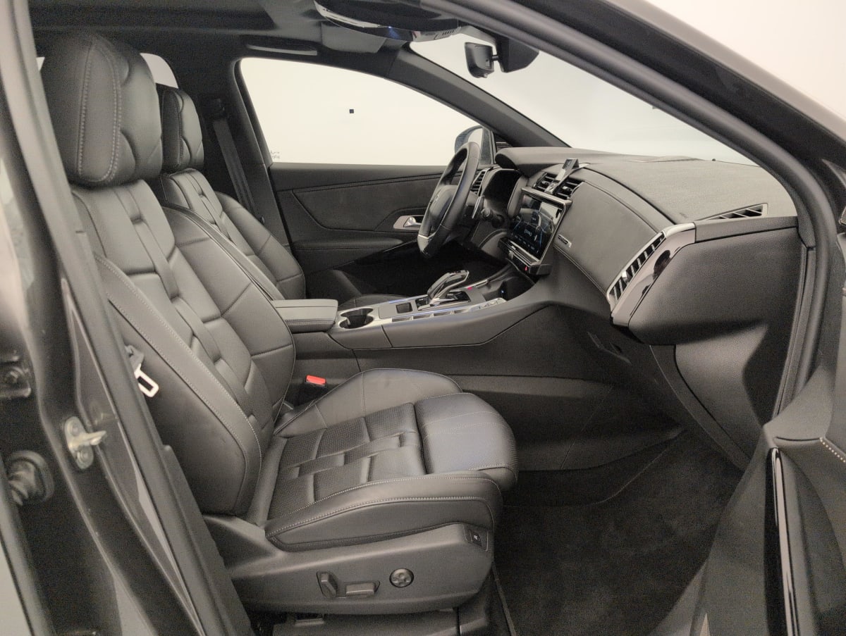 DS DS7 Crossback - Image 9