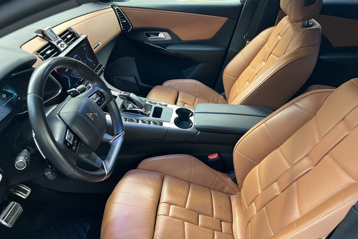 DS DS7 Crossback - Image 9
