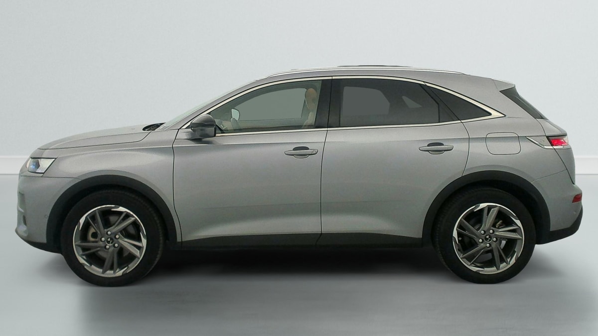 DS DS7 CROSSBACK HYBRIDE E-TENSE 300 EAT8 4X4 RIVOLI