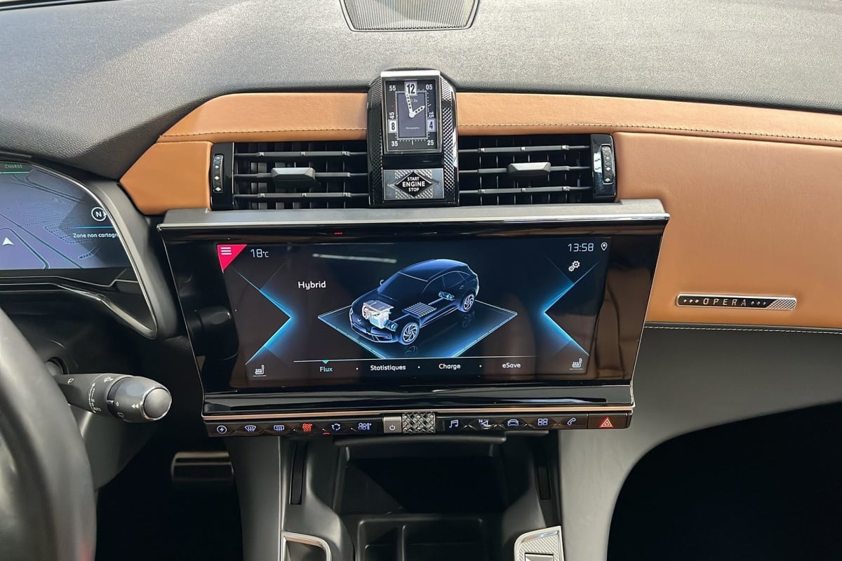 DS DS7 Crossback - Image 17