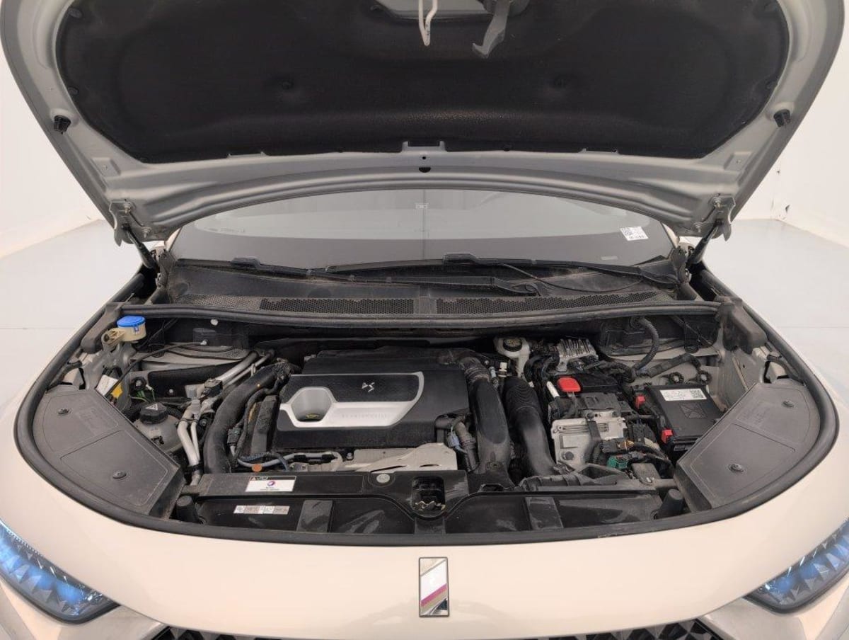 DS DS7 Crossback - Image 25