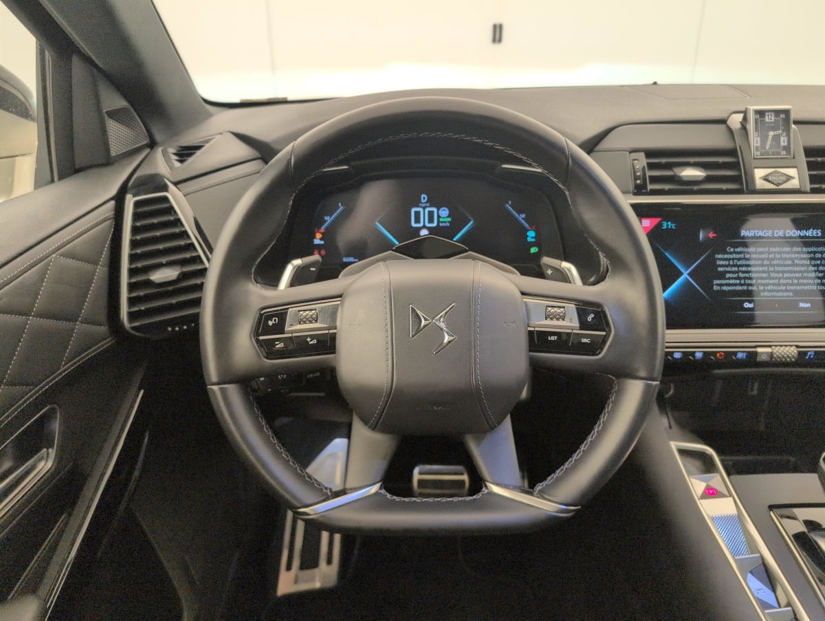 DS DS7 Crossback - Image 14