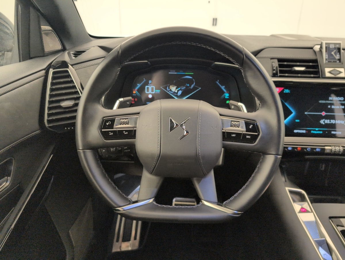 DS DS7 Crossback - Image 14