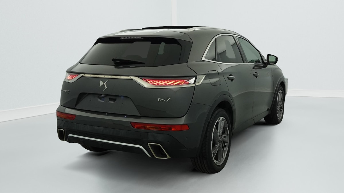 DS DS7 CROSSBACK HYBRIDE E-TENSE 300 EAT8 4X4 RIVOLI