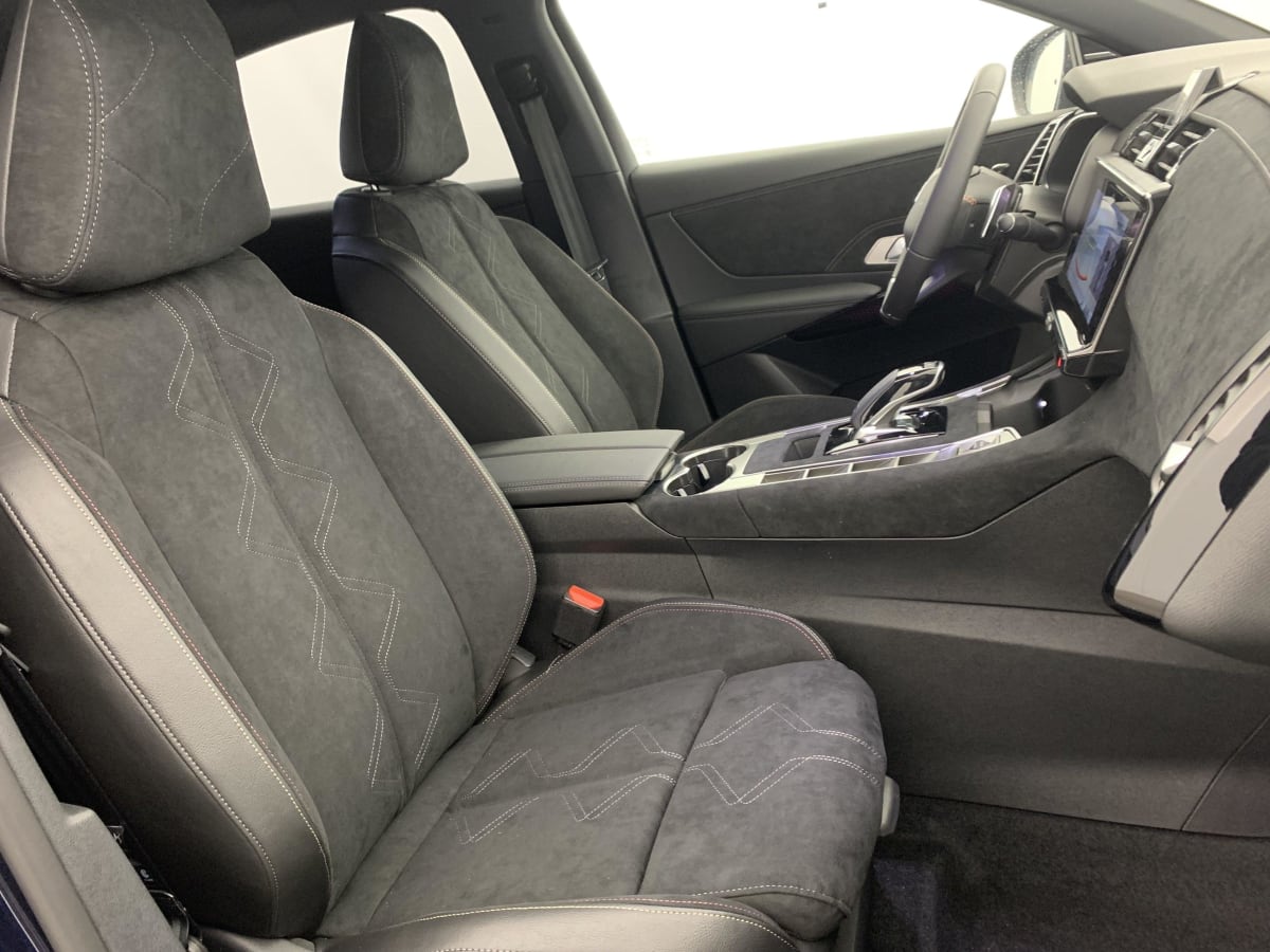 DS DS7 BLUEHDI 130 EAT8 PALLAS