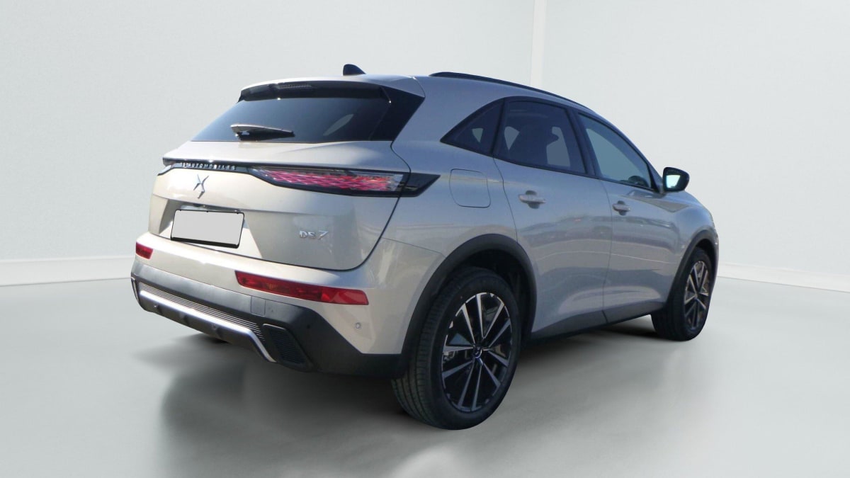 DS DS7 BLUEHDI 130 EAT8 PALLAS