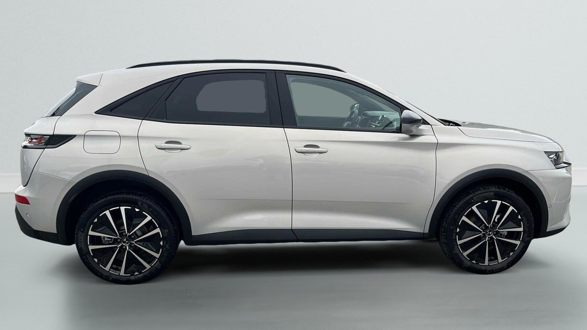 DS DS7 BLUEHDI 130 EAT8 PALLAS