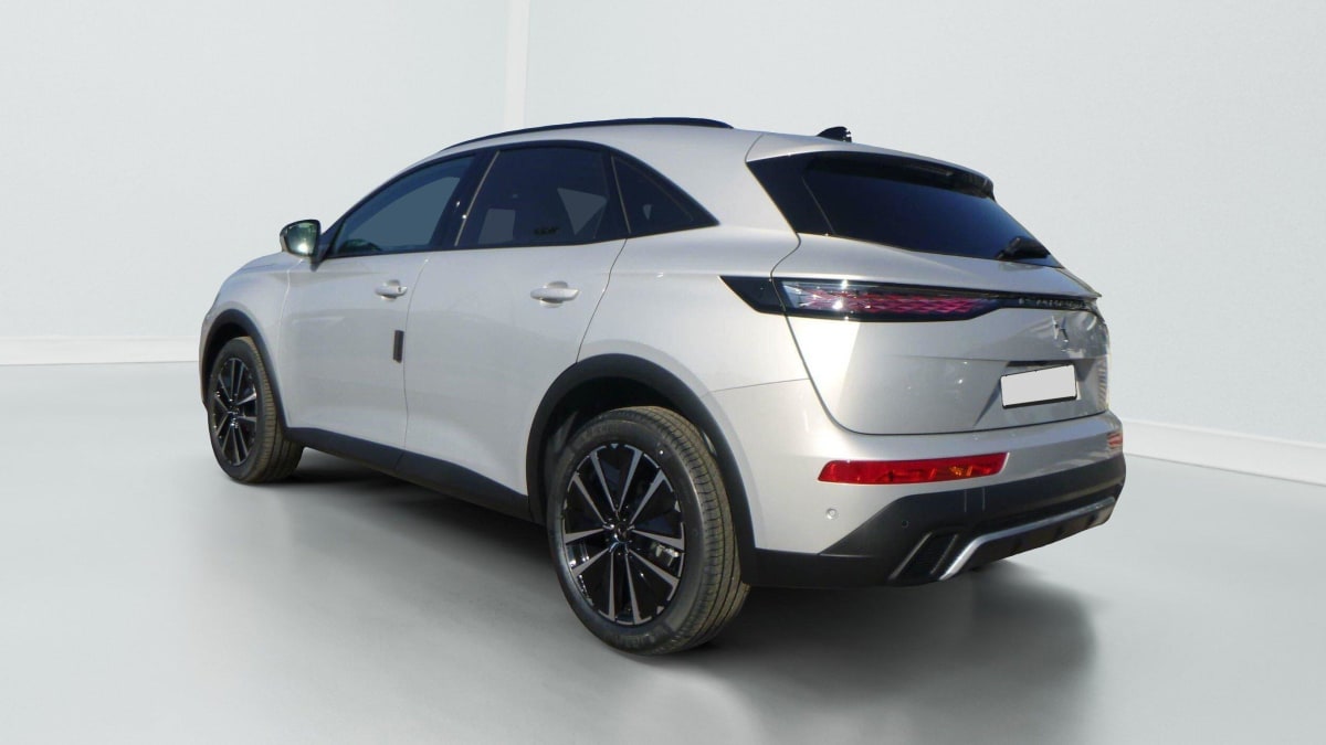 DS DS7 BLUEHDI 130 EAT8 PALLAS