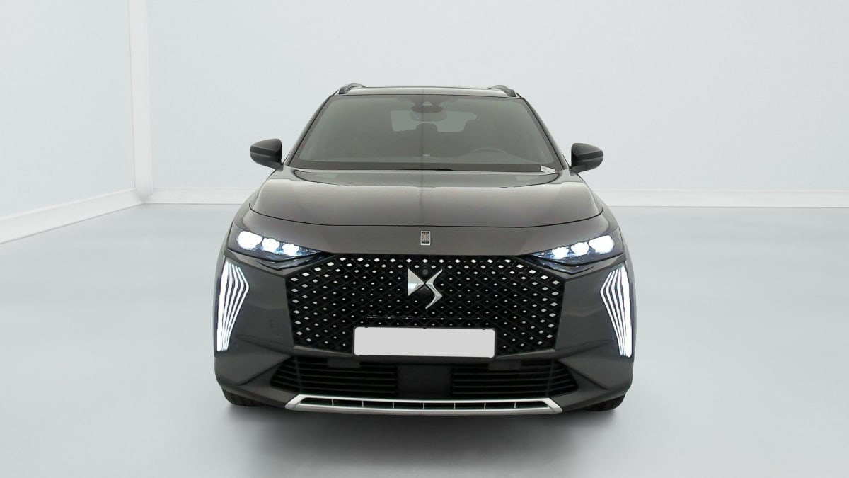 DS DS7 - Image 2
