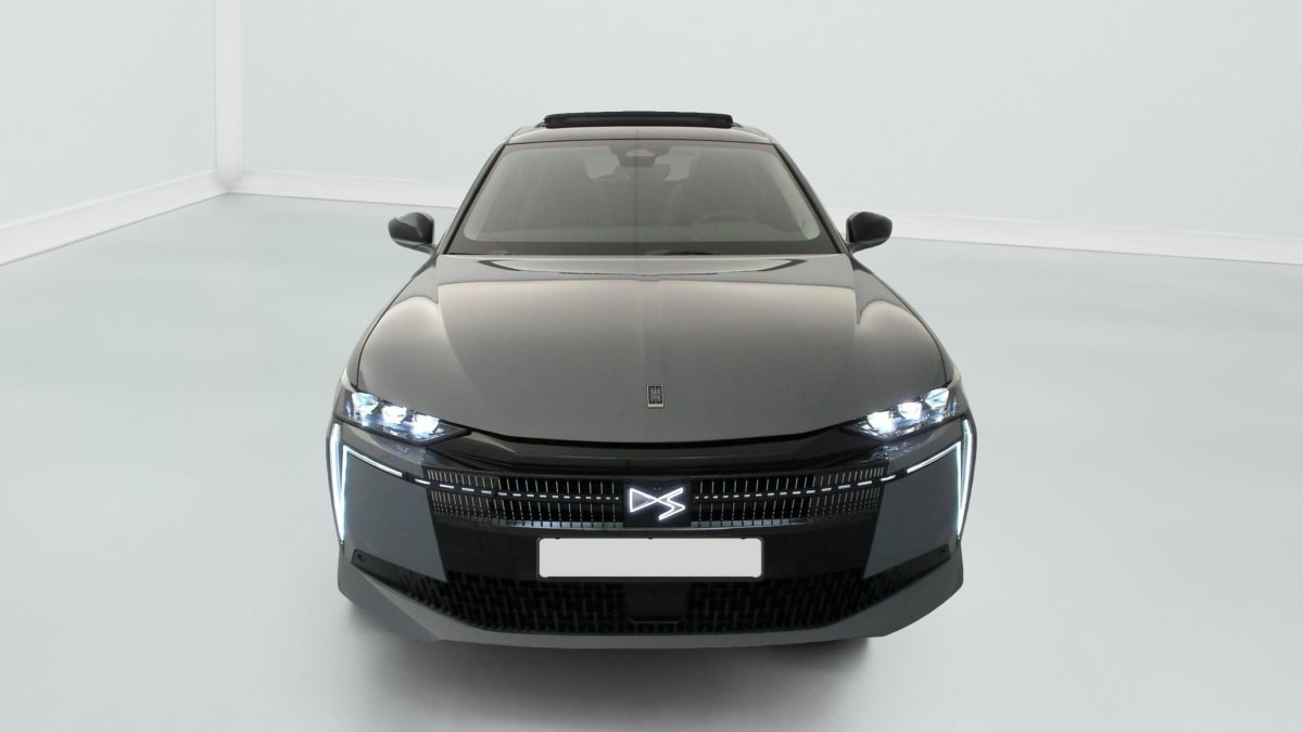 DS N 4 - Image 2