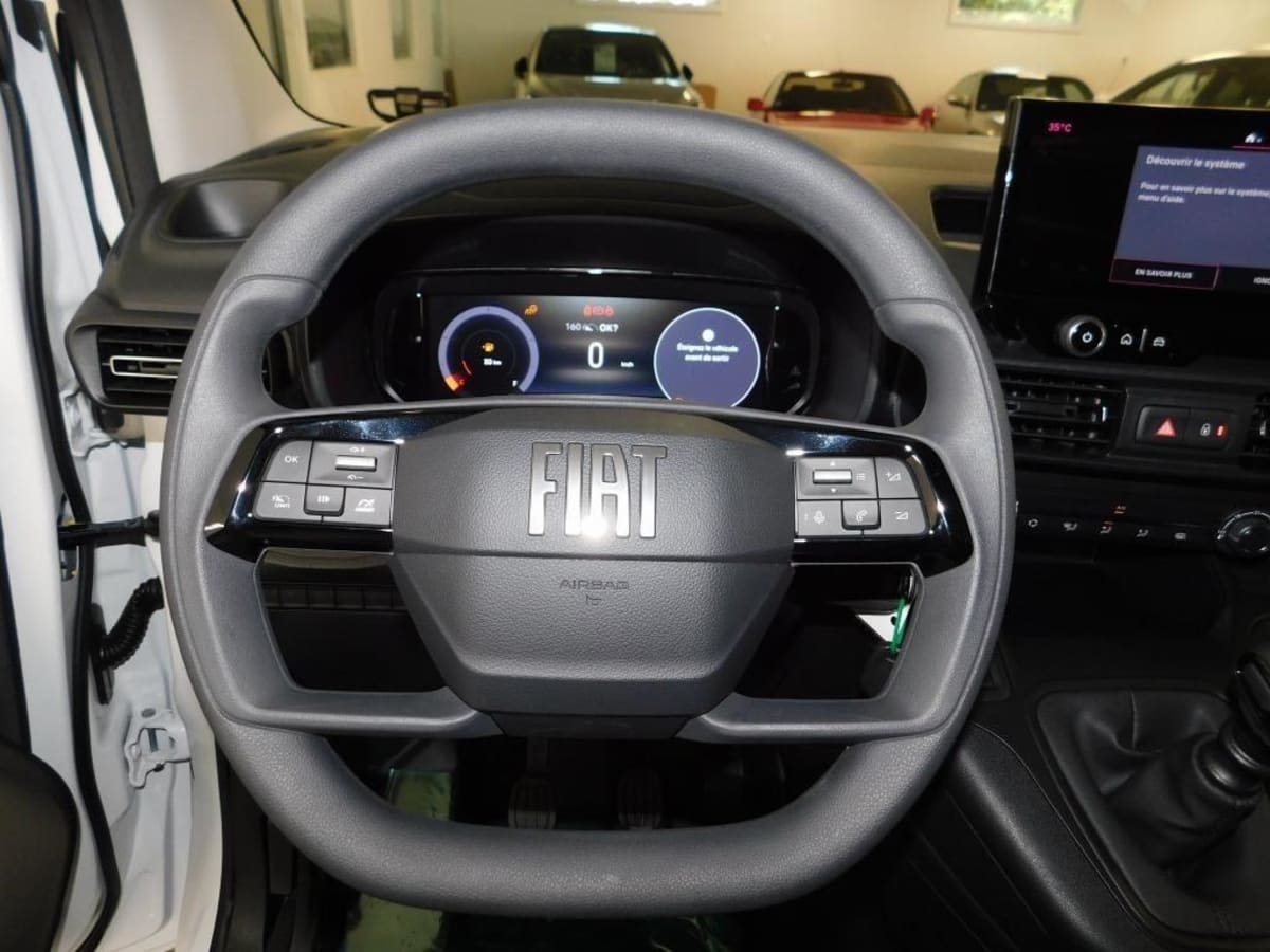 FIAT DOBLO FOURGON TAILLE M 650 KG HDI 100