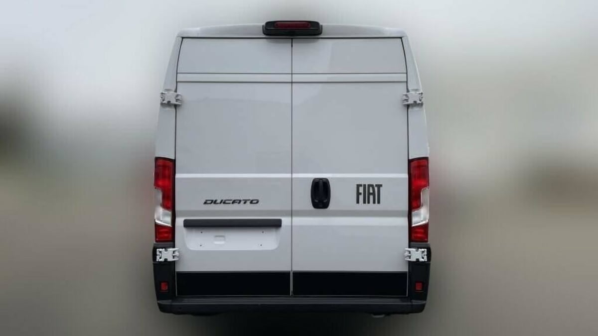FIAT DUCATO FOURGON TOLE XLH2 3.5 T MAXI 180 CH
