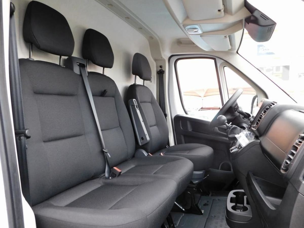 FIAT DUCATO FOURGON DUCATO FGN TOLE L3H2 (LH2) 3.5 T MAXI 140 CH